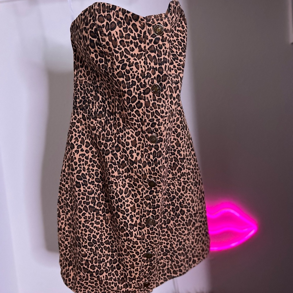 NWT Superdown mini leopard strapless dress size medium